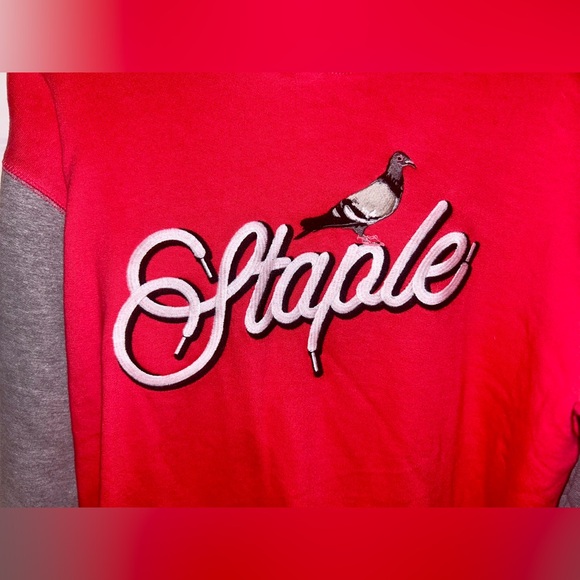 Men’s Red & Black Staple Hoodie Size Medium - Picture 2 of 7